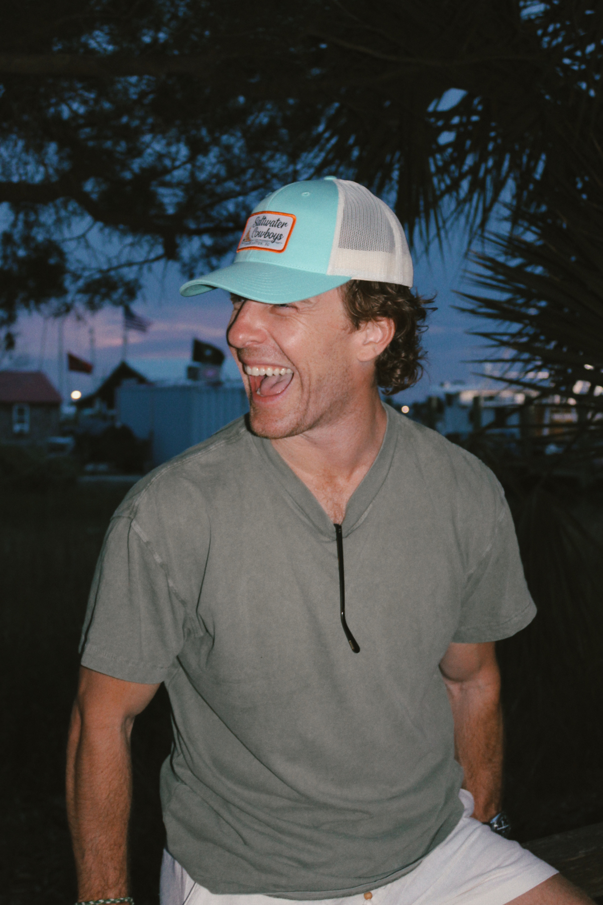 TEAL SPOTTAIL HAT