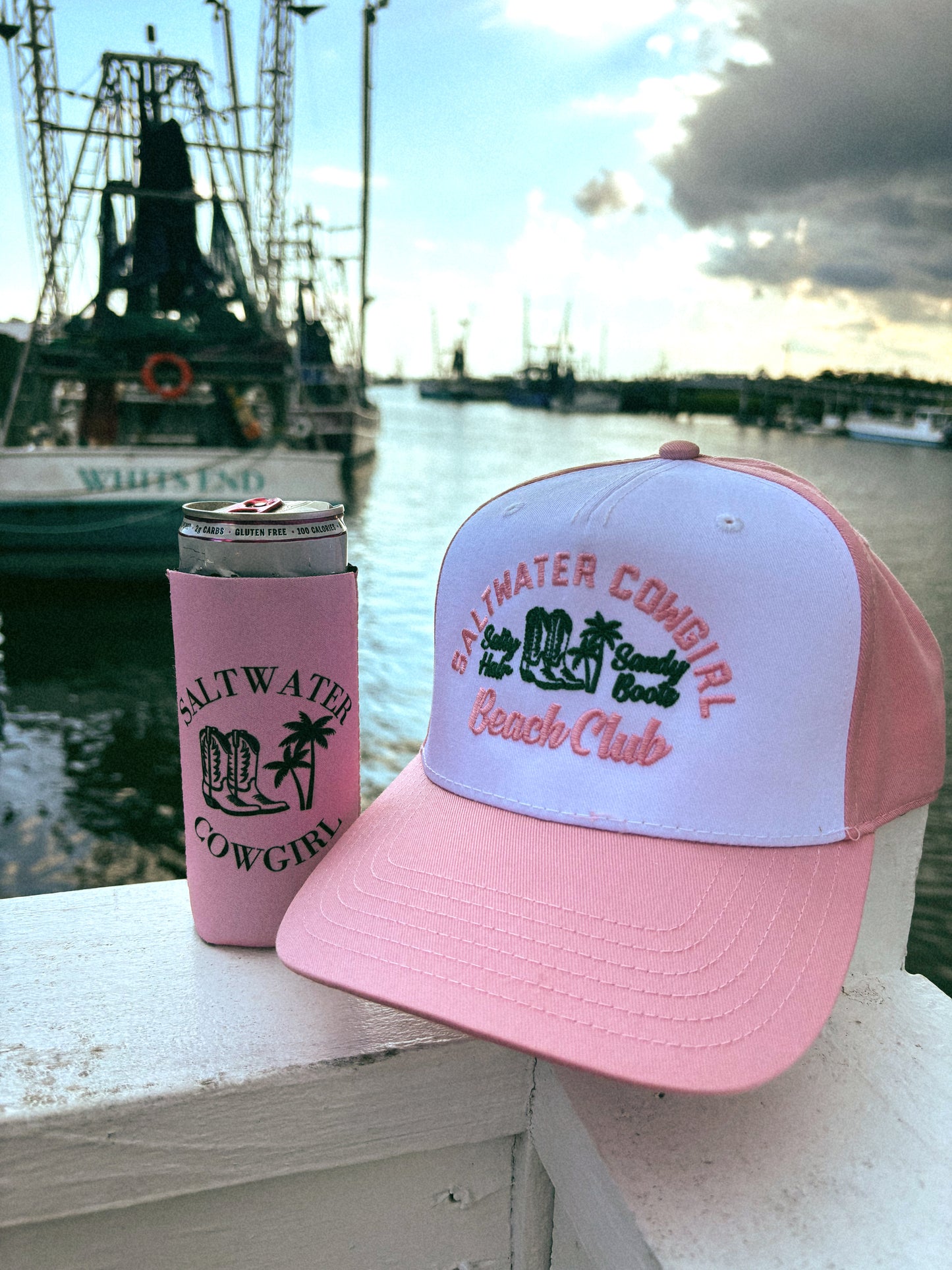 BEACH CLUB HAT