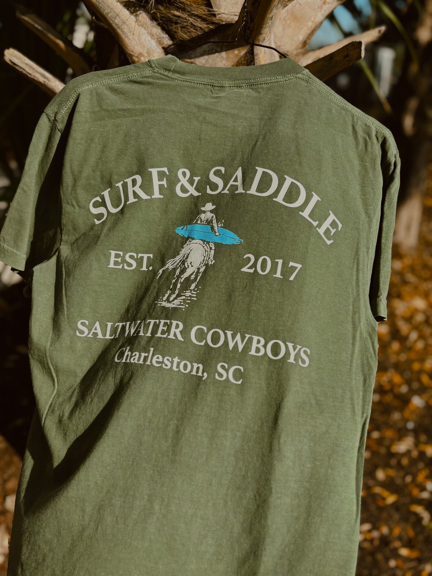 SURF & SADDLE TEE